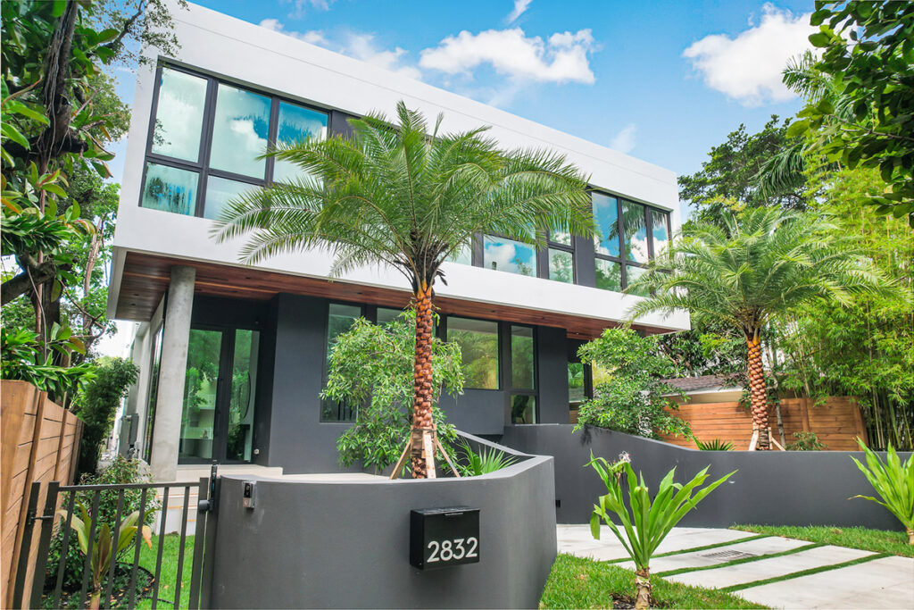 Coconut Avenue | Coconut Grove, FL.
Dwelling Units: 2
5,747 total area per unit