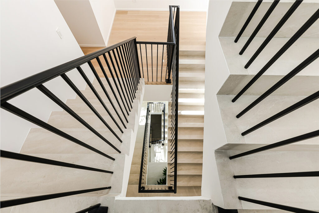 Coconut Avenue | Coconut Grove, FL.
Dwelling Units: 2
5,747 total area per unit