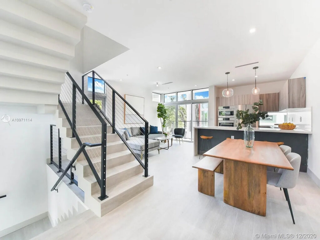 Habitat in the Grove | Coconut Grove, FL.
3 stories each building
8 units per building
2 separate buildings,
12,314 SF per building
