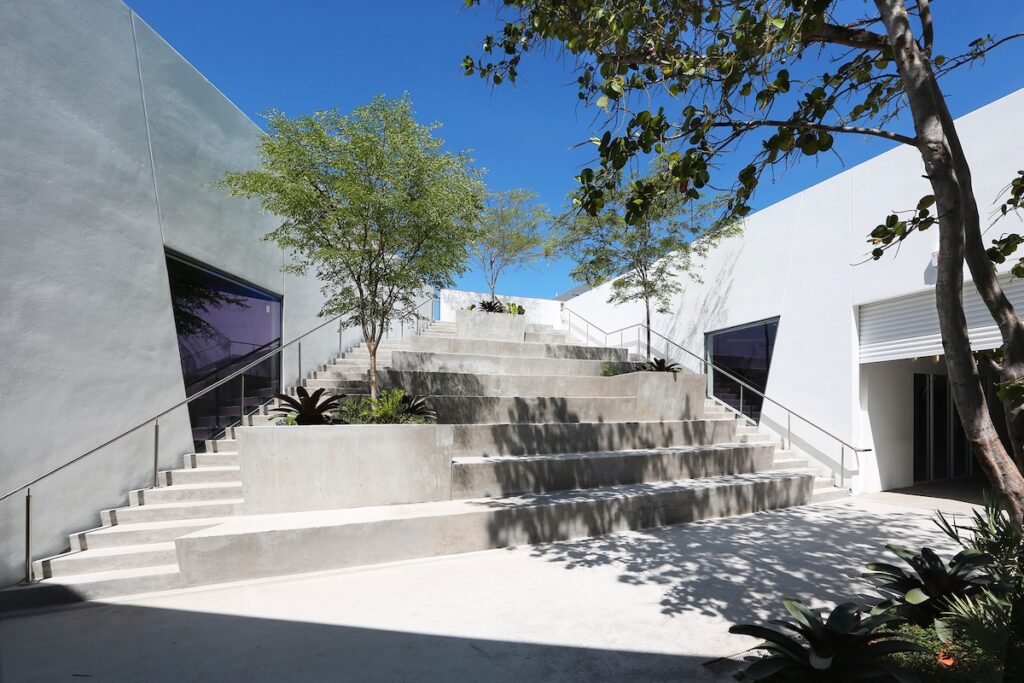 Wynwood Arcade | Miami, FL.
23,733 SF
Collaboration with: D-Form-A